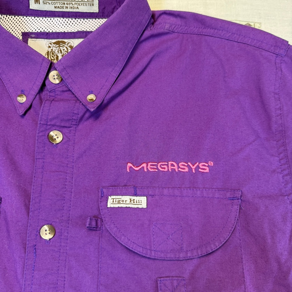VTG Purple Tiger Hill MEGASYS Fishing Shirt Mens Medium Short Sleeve Tech Vented